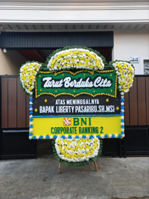 Papan Bunga Duka di Manggar Baru