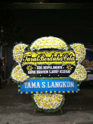 Papan Bunga Duka di Manggar Baru